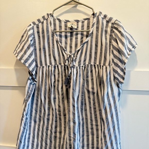 St. John's Bay Grey and White Striped Blouse - Picture 2 of 6